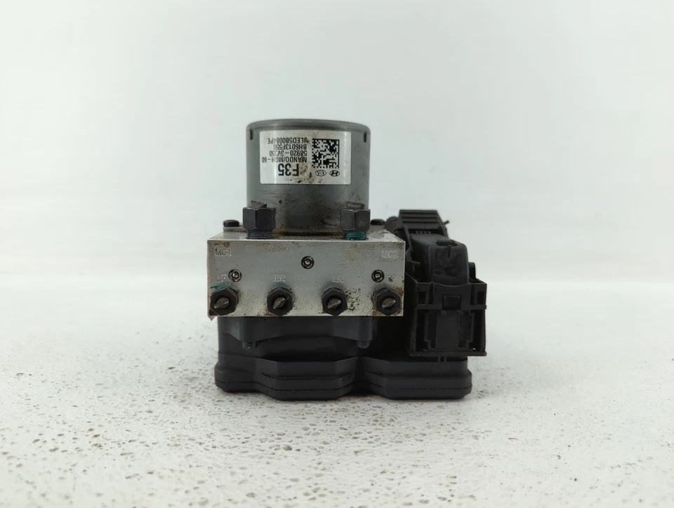 Módulo de controle de bomba 2015-2015 Hyundai Azera Abs FRLII - Imagem 1 de 4