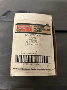 NEW Carrier ea02sc426 EA 02SC 426 TXV valve - Picture 1 of 1
