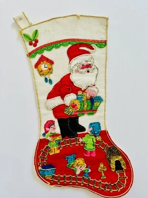 Medias Navideñas Acabadas, Bucilla SANTA TRAIN 32172 Medias Bordadas Fieltro Foto 1 de 4
