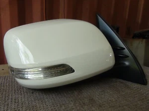 Genuine Toyota Landcruiser Prado 150 series Right side Door mirror 2013 to 2021 - Picture 1 of 15