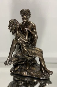 Statue Sculpture Corsa 2002 sexy Lovers Bronze Effect Figurine - Picture 1 of 11
