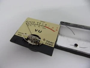 Teac A-3340S A-3340 VU medidor 50581380 movimiento solo sin plástico/vidrio s986 - Imagen 1 de 3