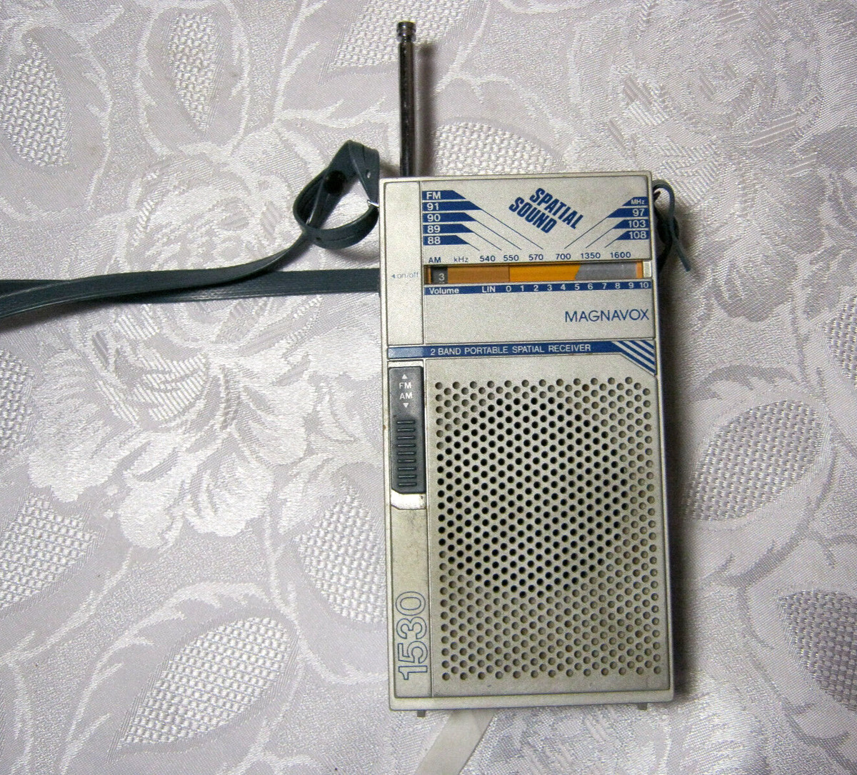 Preços baixos em Rádio vintage Magnavox | eBay Preços baixos em Rádio vintage Magnavox | eBay