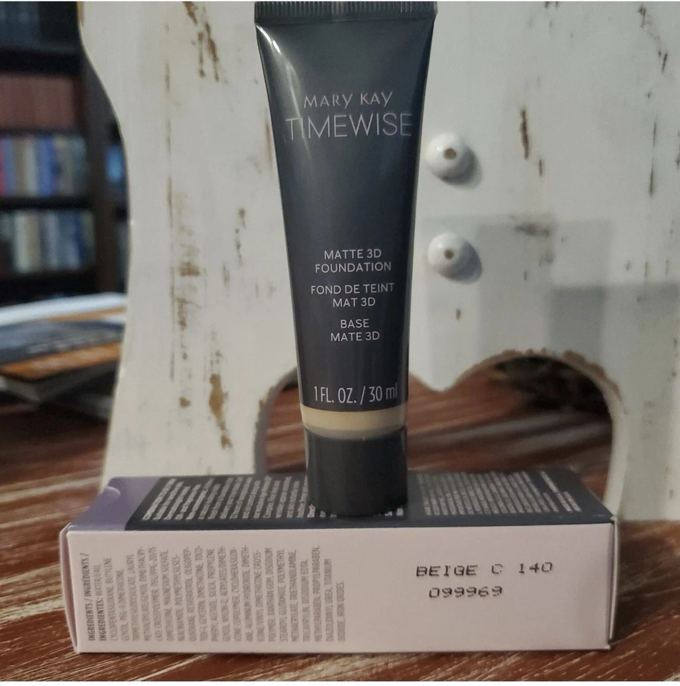 MARY KAY TIMEWISE MATTE 3D FOUNDATION 1oz  BEIGE C 140 NIB FREE SHIPPING  - Image 1 of 1