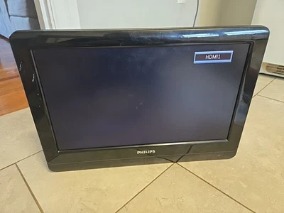 Philips 19in Flat-screen 2010 No Tv Stand Or Remote Includes Wall Bracket  - Image 1 of 4