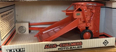 Allis-Chalmers 1/16 Roto-Baler ERTL Diecast Tractor Toy 1988 in Box - Image 1 of 4