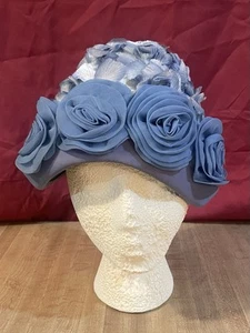 Vintage Women’s rose petal Pixie hat blue fascinator 60s velvet Silk cocktail - Picture 1 of 8