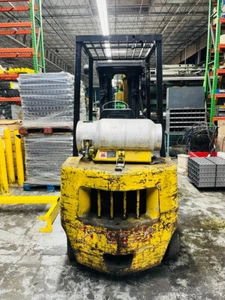 HYSTER PROPANE FORKLIFT - Picture 1 of 3