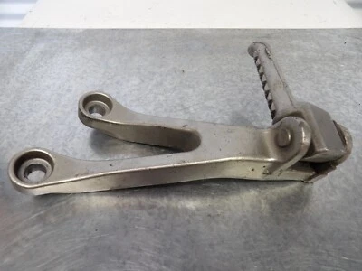 03-04 Kawasaki ZX6RR / NINJA ZX6R escalón trasero izquierdo con clavija 35063-0037-458 Foto 1 de 3