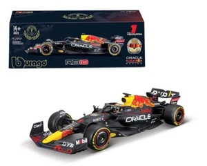 Bburago 1:24 Race F1 Oracle Red Bull RB18 2022 #11 Sergio Pérez con estuche 18-28026 - Imagen 1 de 2