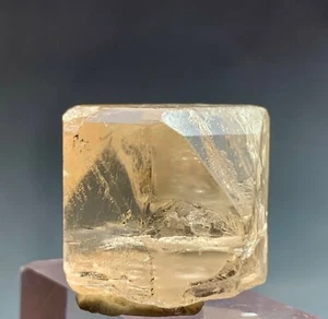 135 CTS Top Quality Topaz Crystal From Pakistan - Picture 1 of 8