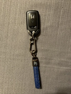 OEM HONDA PILOT CRV SMART KEY KEYLESS REMOTE KEY FOB / KR5V2X NEW KEY Driver #2 - Image 1 of 4
