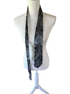 Perry Ellis Portfolio Men's Necktie Gray Paisley - Picture 1 of 2