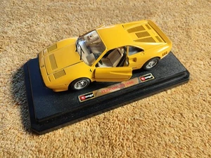 BBURAGO BURAGO 0572 572 FERRARI GTO 1984 YELLOW 1:24  - Bild 1 von 8