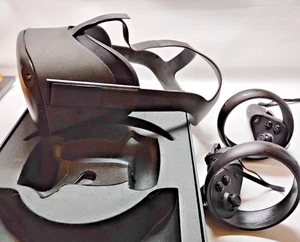 META QUEST 1, OCULUS VR, 3 DIMENSIONAL, 128GB, ,2 CONTROLLERS  MH-B       (C6) - Picture 1 of 10