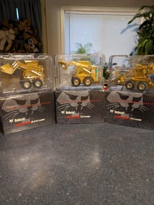 Bobcat Serie 50 Aniversario Chapado en Oro - Juego de 3 - Modelo Escala 1:25 Nuevo Foto 1 de 4