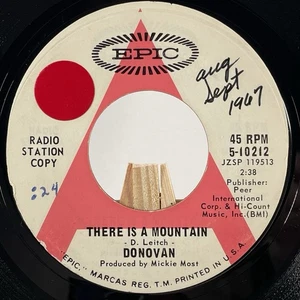 DONOVAN 45 RPM THERE IS A MOUNTAIN / SAND AND FOAM—VG+ - Picture 1 of 6