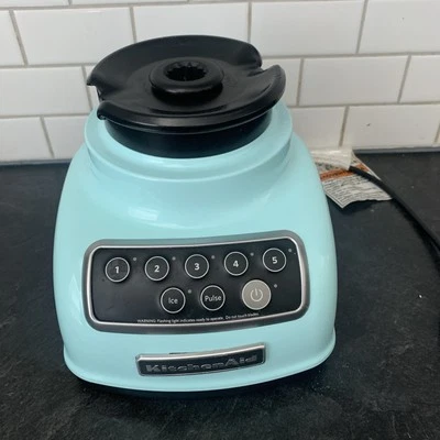 Batidora KitchenAid Aqua Sky Blue - Modelo KSB1570IC - Base de motor solamente Foto 1 de 4