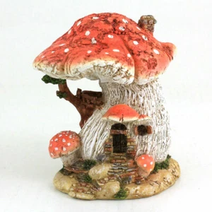 Miniature Dollhouse FAIRY GARDEN - Red Mushroom Fairy House - Accessories - Picture 1 of 2