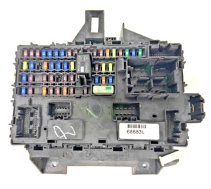 2011-2014 FORD F150 FUSE RELAY JUNCTION BOX CONTROL BCM NO COVER EC3T-14B476-BA - Picture 1 of 23