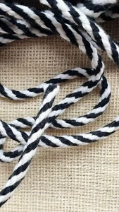 Cordón bicolor no elástico composición poliéster negro blanco 5mm - Imagen 1 de 4