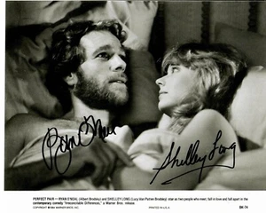 RARE! “Perfect Pair” Ryan O'Neil & Shelley Long Hand Signed 10X8 B&W Movie Photo - Picture 1 of 1