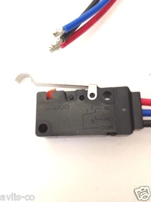 Omron D2VW-5L3-1MS - Seal Snap Action Switch - NEW