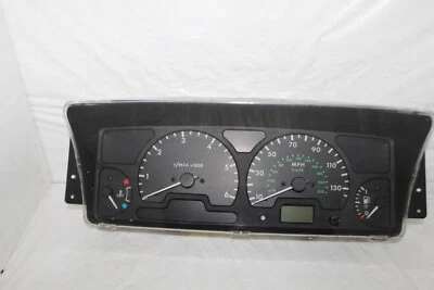 Cuadro de instrumentos velocímetro 99 00 01 02 Land Rover medidores de panel 101.788 millas Foto 1 de 4