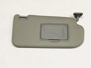 85202 2E031QS RH Passenger Inside Sun Visor Gray For 2005 2009 Hyundai Tucson - Picture 1 of 6