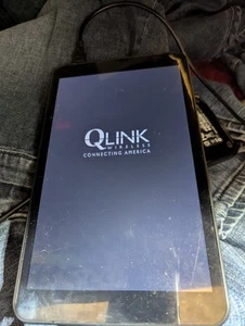 QLINK WIRELESS SCETTRO 8" TABLET 16GB - Foto 1 di 4
