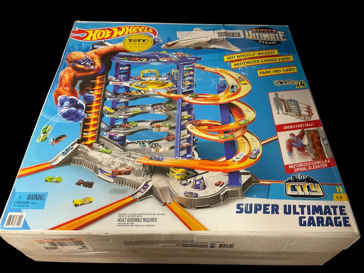 Mattel Hot Wheels City Super Ultimate Garage Playset Motorized