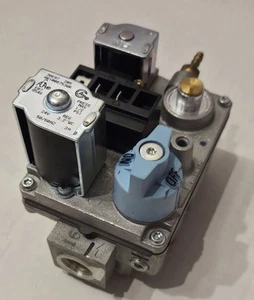 INTER-CITY PRODUCTS White Rodgers Erdofen Gasventil 36E97-205 NEU mit Karton - Bild 1 von 9