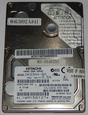 Hitachi DK23AA-60 6GB 6,01GB 44pin IDE 2,5" HDD Festplatte 6 GB Hard Disk - Bild 1 von 4