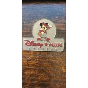 Vintage Disney Pin MGM Studios 2002 Director Mickey 3996 - Bild 1 von 3
