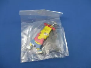 PENDIENTES DE MADERA HECHOS A MANO BART SIMPSON - Imagen 1 de 4