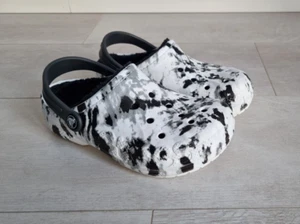 Original Crocs gefüttert, unisex * Gr. 33-34 = J2 * schwarz/weiß-gemustert - Bild 1 von 12