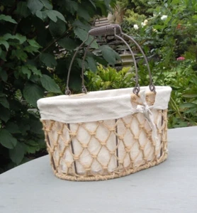 Hessian Onion Potato Basket Fruit Vegetable Storage Farmhouse Style Lined - Picture 1 of 6