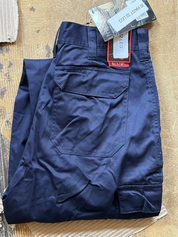 Men's Lee Cooper Combats Work Navy 30W 32L - Image 1 of 1