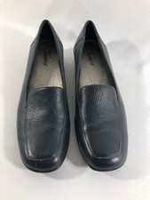 trotters narrow shoes