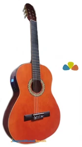 Chitarra Classica Elettrificata 4/4 39" EQ 5 bande con Accordatore integrato - Foto 1 di 3