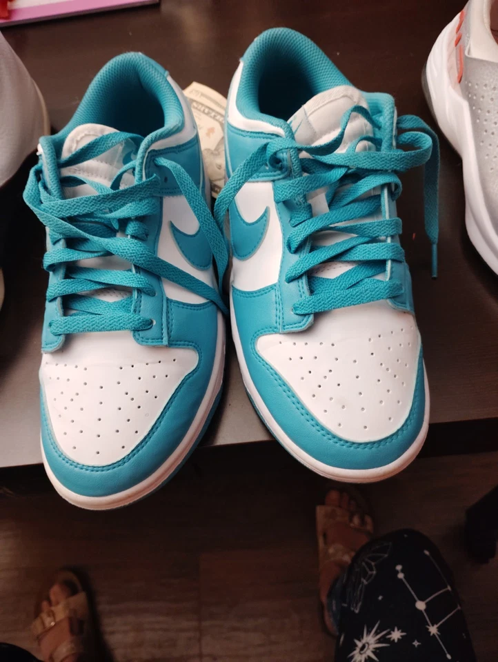 Aqua Dunks para mujer talla 7,5 nuevo nunca usado Foto 1 de 4