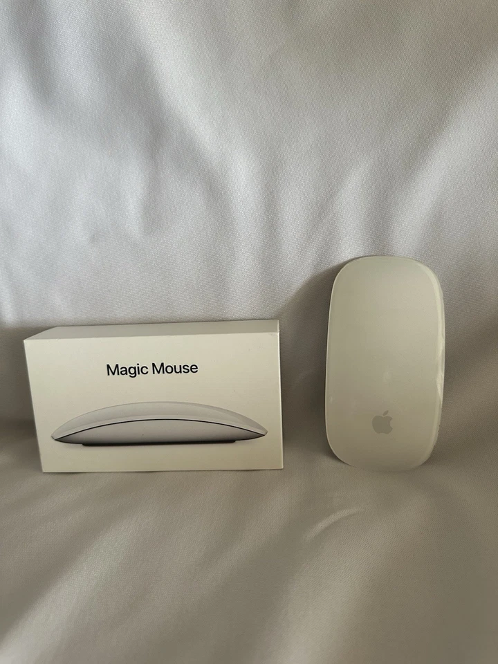Apple A1296 Wireless Tactile/Multi-Touch Mouse - MB829LL/A - Image 1 of 1