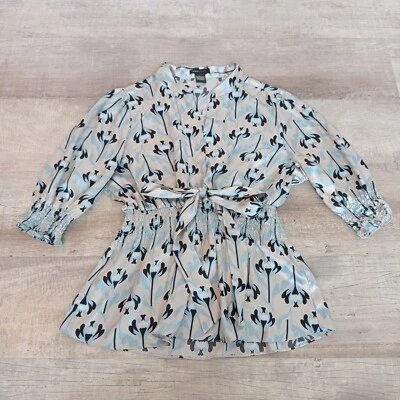 Top BCBG MAX AZRIA Talla L Y2K Corbata Frontal Manga Tiro Peplum Top Satinado Plata Azul Foto 1 de 4