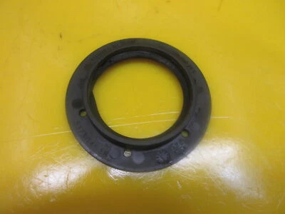 OEM 2015 SKI-DOO GSX 600 TANQUE DE GASOLINA RESERVATÓRIO DE COMBUSTÍVEL CONSOLE PORCA FREERIDE RENEGADE  - Imagem 1 de 4