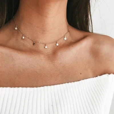 kurze Halskette mit Sternen Anhänger Halsband  Choker goldfarbig - Bild 1 von 4