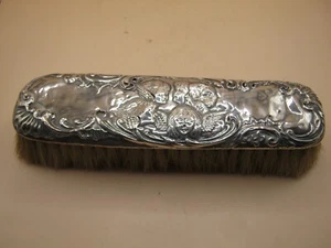 Birmingham 1905 Sterling Silver Dressing Table Hair Brush - Reynaulds Cherubs - Picture 1 of 4