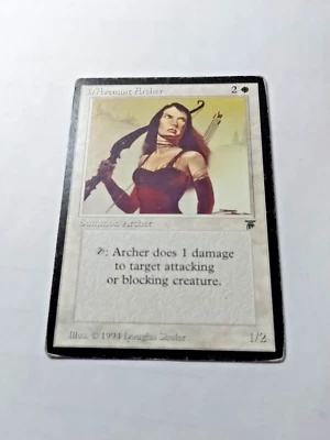 MTG D'Avenant Archer Legends Regular  - Edge wear - all sides - Image 1 of 4