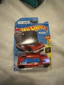 Hot Wheels Experimotors 4/10 Go Pro Zoom In: Red Variant 103/250 Slight Bend - Picture 1 of 7