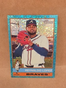 Reynaldo Lopez | #19 | Atlanta Braves | 2025 Topps Heritage - Chrome Aqua Spark - Foto 1 di 1