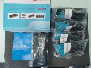 AGPTEK manual 4 port kvm switch - Afbeelding 1 van 5